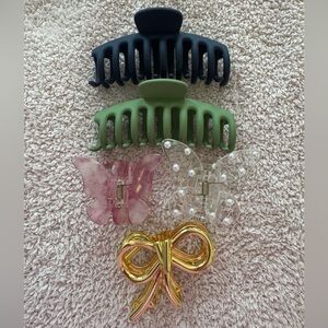 Hair clips